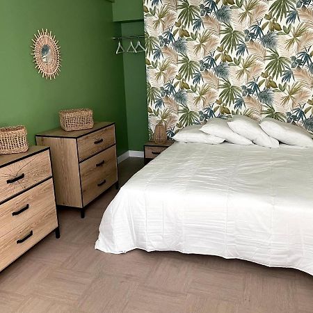Appartement Graye Sur Mer, Courseulles Sur Mer Bagian luar foto